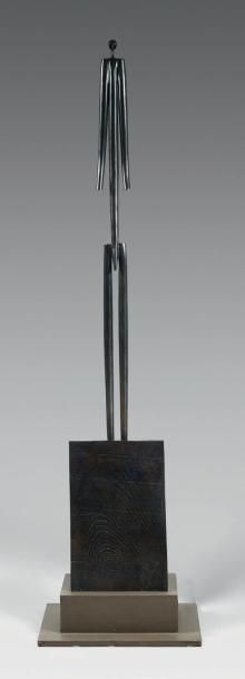Axel CASSEL (1955-2015)
SUR PLAQUE, 1988.
Bronze...