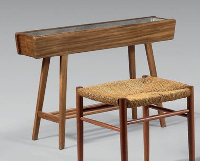 Travail DANOIS vers 1960-1970
Jardinière...