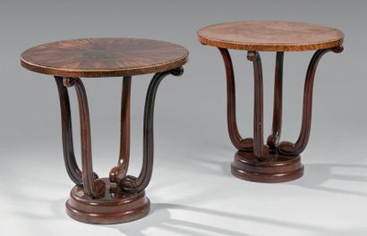 Maurice DUFRÊNE (1876-1955)
Deux guéridons...