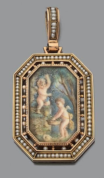 Pendentif médaillon octogonal en or jaune...