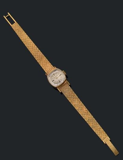 Montre bracelet de dame en or jaune 18K (750)...