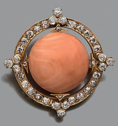 Broche ronde en or jaune 18K (750) ornée...