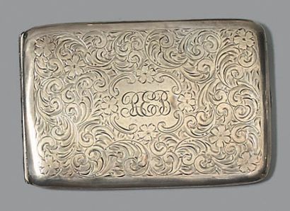 Etui rectangulaire en argent, le couvercle...