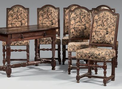 Suite de six chaises en bois fruitier mouluré,...