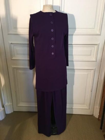 SAINT LAURENT RIVE GAUCHE : un ensemble tunique...