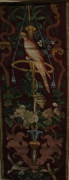 Panneau étroit de tapisserie à décor d’un...