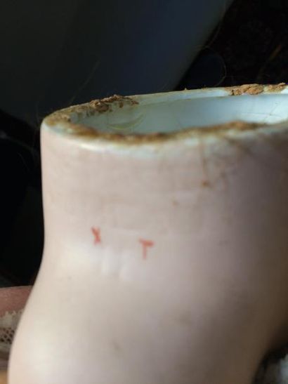 Poupée, tête en porcelaine marquée JUMEAU,...