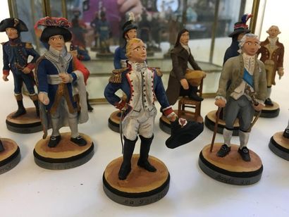 M.D.M. Collection de douze figurines représentant...