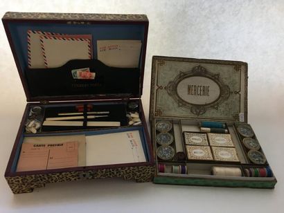 Lot comprenant :

- une petite boîte de mercerie....
