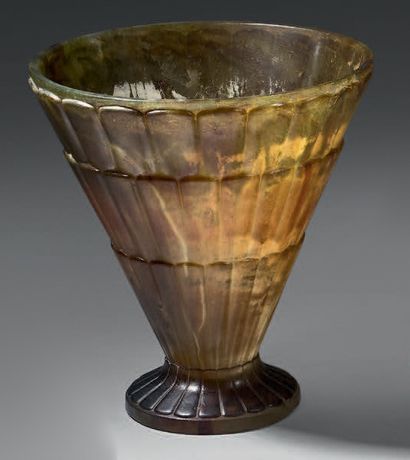 Gabriel ARGY-ROUSSEAU (1885-1953)
Vase de...