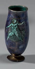 Jean MAYODON (1893-1967)
Petit vase de forme...