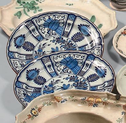 Delft, XVIIIème siècle

Paire d'assiettes...