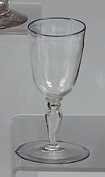 Verre à jambe en verre blanc translucide,...