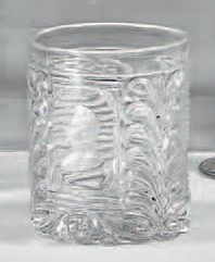 Gobelet en cristal à décor de réserves, de...