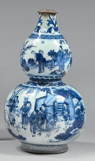 CHINE - Période Transition, XVIIème siècle

Vase...
