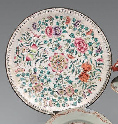 CHINE, Canton - XVIIIème-XIXème siècle

Coupe...