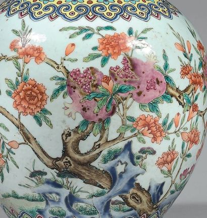 CHINE - Epoque JIAQING (1796 - 1820)
POUR...