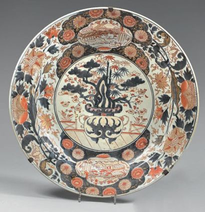 JAPON, Imari - Époque EDO (1603 - 1868),...