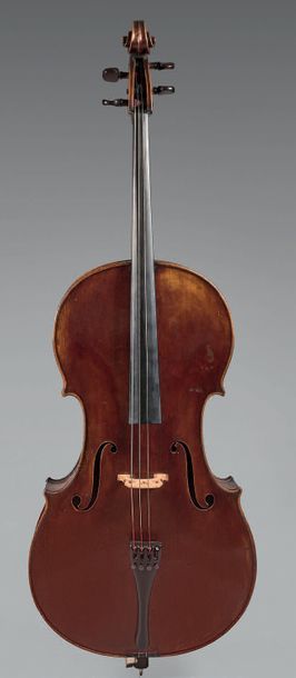 Intéressant violoncelle exécuté vers 1850-1860,...