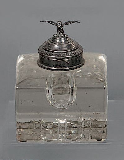 Encrier en cristal de Baccarat, le col et...