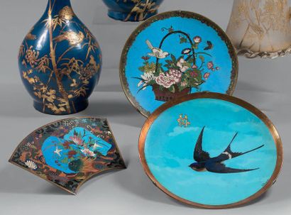André-Fernand THESMAR (1843-1912)

Plat en...