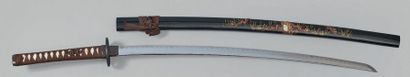 JAPON

Katana moderne.
Nagasa: 71,5 cm.
Non...