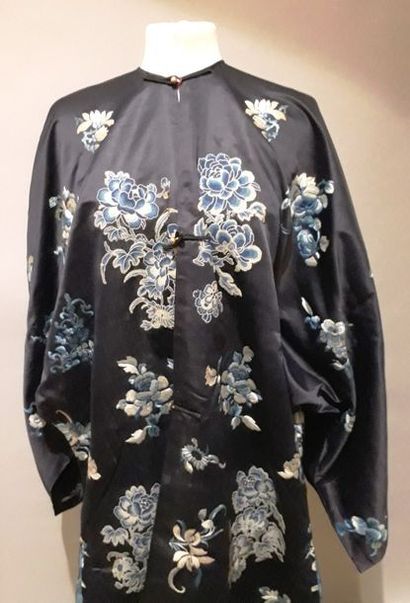 CHINE - Fin du XIXème siècle

Veste ouvrant...