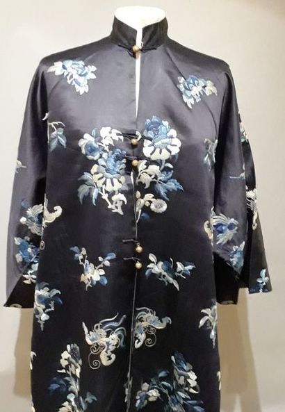 CHINE - Fin du XIXème siècle

Veste ouvrant...