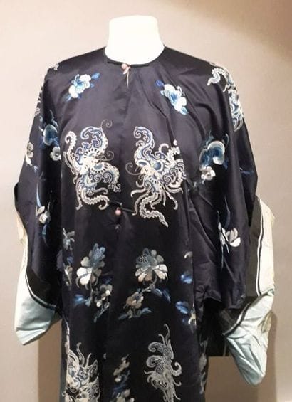 CHINE - Fin du XIXème siècle

Veste ouvrant...