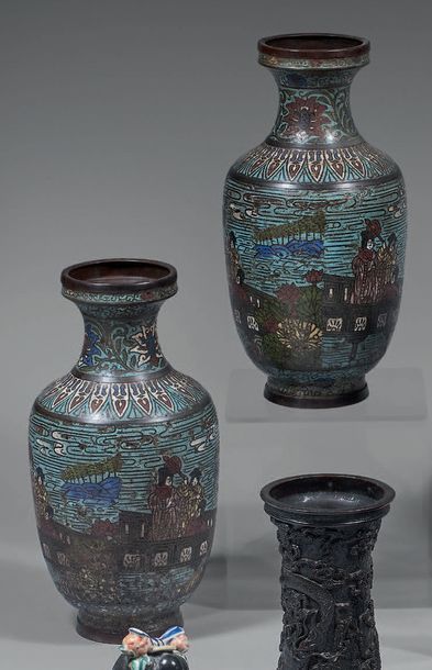 JAPON - Epoque MEIJI (1868 - 1912)

Paire...
