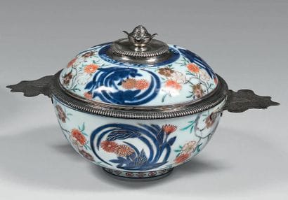 Bouillon couvert en porcelaine de Chine du...