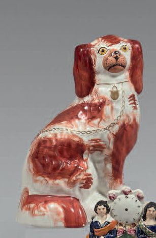Ensemble de statuettes en faïence polychrome...