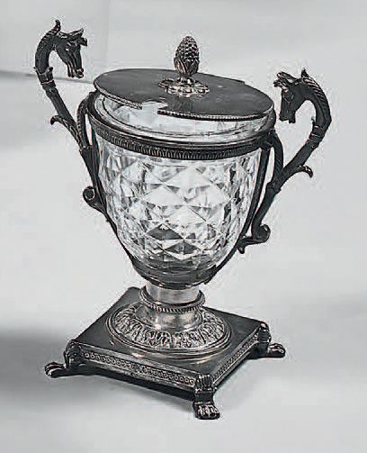 Paire de moutardiers, la monture en argent,...