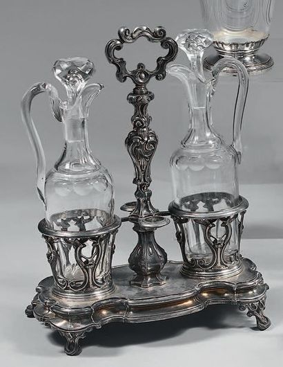 Huilier en argent (950) et deux flacons en...