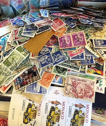 TOUS PAYS : Important vrac de timbres neufs...