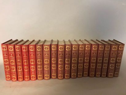 VOLTAIRE. Contes et romans. En 18 vol. reliés...