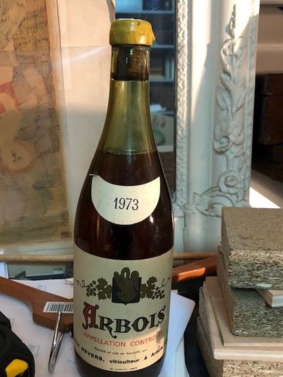 Six bouteilles de vin de Bourgogne ou du...
