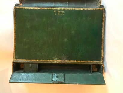 Grand portefeuille formant écritoire, en...