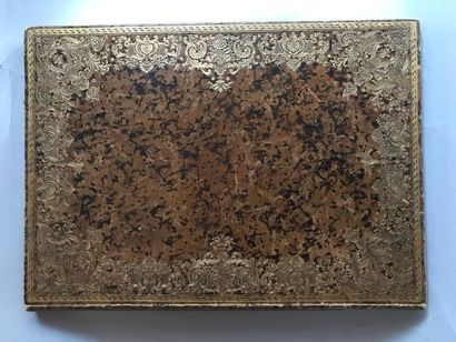 Grand portefeuille formant écritoire, en...