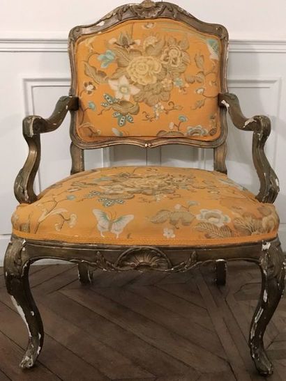 * Fauteuil à dossier plat en bois redoré,...