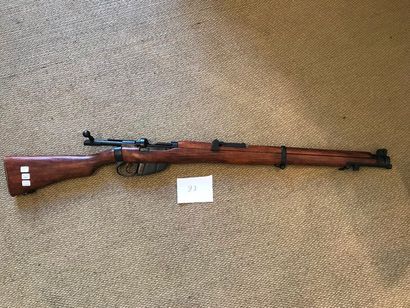 Fusil Lee Enfield.
Copie pour panoplie.