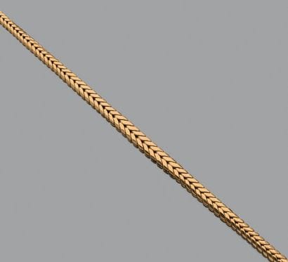 Collier en or jaune 18K (750), formé d'une...