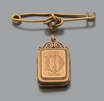 Lot en or jaune 18K (750), composé d'une...