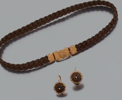 Lot en or jaune 18K (750), composé de:
-...