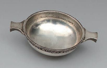 Coupe à boire, dite «quelch» en gaëlic, en...