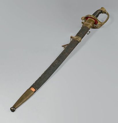 Sabre d'officier d'infanterie modèle 1845.
Poignée...