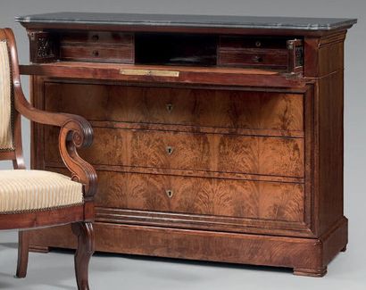 Commode bureau en acajou et placage d'acajou...