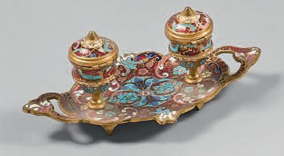 Encrier en bronze doré à décor en émaux cloisonnés...