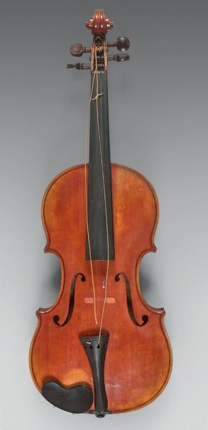 Exceptionnel violon de Pierre Hel portant...