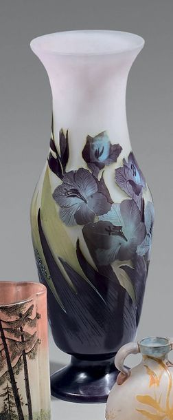 Émile GALLÉ (1846-1904)
Grand vase balustre...